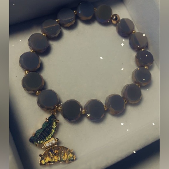 Fantasy - Picture 16 of 17